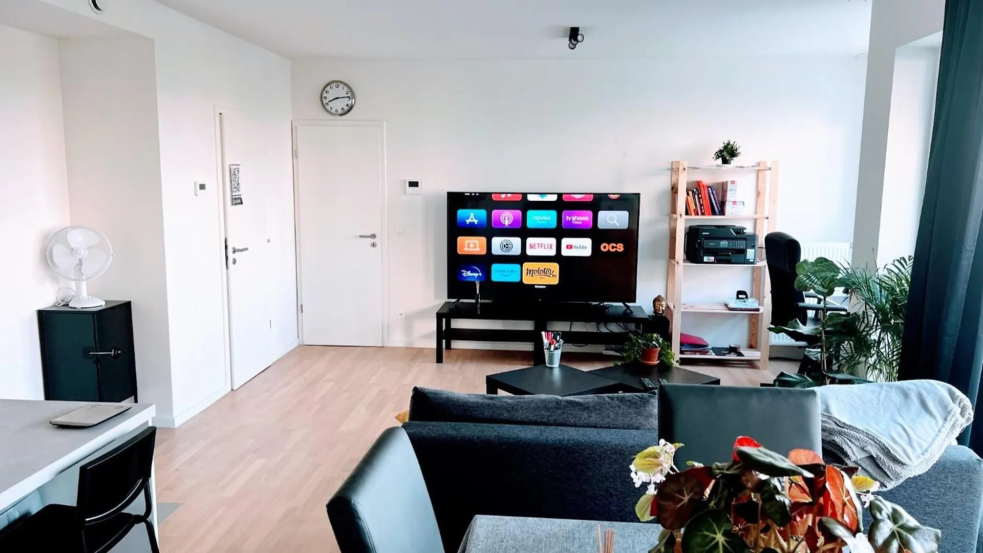Eclat Bruxellois - Modernite & Vue - Proche Atomium! Apartamento Bruxelas 0*,  Bélgica
